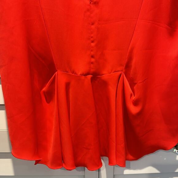 Zara Basic Pre Loved Blouse with high/ low and back bottom drape. - Picture 6 of 9